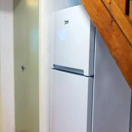 아파트 Comfortable With Pool Facing The Sea